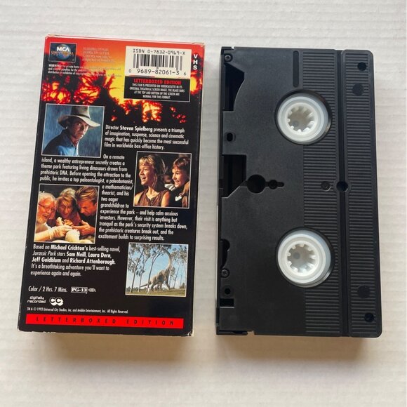 Jurassic Park (VHS, 1993) Letterbox Edition Used Excellent Condition - Picture 2 of 4